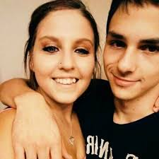 Lea Donovan (@magenta927)