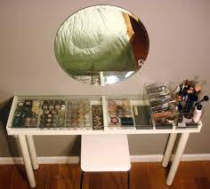 Bewishome vanity table and stool set is a stylish and functional contemporary piece of furniture to your home. 12 Pretty Feminine Diy Dressing Tables And Vanities Shelterness