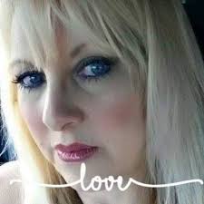 Kathy Pardee's Instagram, Twitter & Facebook