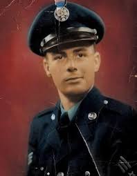 Louie Bradshaw's Instagram, Twitter & Facebook