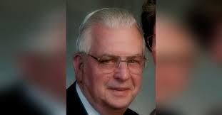 Ernest Mays's Instagram, Twitter & Facebook