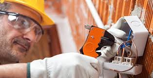 8 Safety Tips For Electricians - Tulsa Welding School
