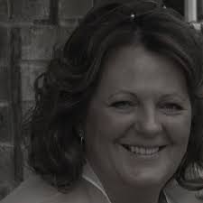 Eileen Croft-Baker (@dexycb)