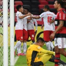 O próximo jogo do massa bruta será fora de casa, contra 33' é pênalti! No Ultimo Lance Bragantino Vence Flamengo Por 3 A 2 No Maracana Esportes R7 Futebol