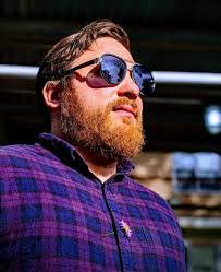 Andy Amato's Instagram, Twitter & Facebook