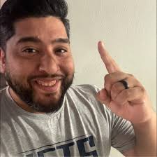 Y'all post ya irl basketball highlights i wanna see something mine in  comments