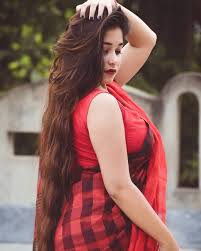 Titas Adhikary Glam Queen On Instagram A Bengali Girl Is Incomplete Without Saree And Kajal Saree Sare India Beauty Women Desi Girl Image Desi Beauty