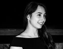 Angeles Martinez's Instagram, Twitter & Facebook