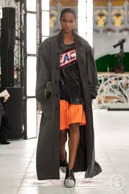 The Fashion Search Engine Tagwalk