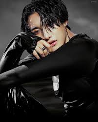 Bella Rosado (buckyrosado77)