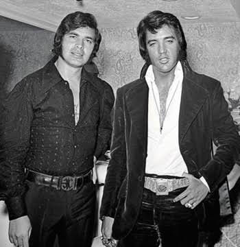 GrazieElvis - Elvis Presley Official Fan Club: ENGELBERT HUMPERDINCK RICORDA ELVIS PRESLEY