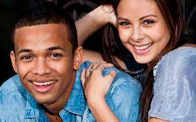 Ben da silva cristóvão (born 8 june 1987), known professionally as ben cristovao or benny cristo, is a czech singer, lyric writer, sportsman, and actor. Ben Cristovao A Monika Bagarova Natocili Klip K Pisnicce Chci Koule Cz Lifestyle V Kostce Nebo Spis V Kouli
