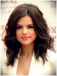 Haircuts For Round Face 2019 18 Short And Curly Haircuts Medium Hair Styles Medium Length Hair Styles Round Face Haircuts