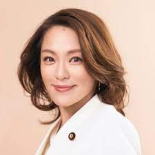 への理解が進んでいることがとても嬉しく思います。 これからも一歩一歩、大切にしながら進んでいきたいと思います。 # 今井絵理子 # 手話. ä»Šäº•çµµç†å­ Eriko Imai Twitter