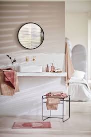 Zakardowy Recznik Kapielowy Antyczny Roz Home H M Pl Badezimmer Dekor Rosa Badezimmer Boho Badezimmer