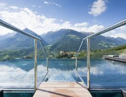 Preise Haus Bachmair Apartmenthaus Hotel Hohenwart In Schenna Urlaub In Sudtirol Outdoor Spa Outdoor Pool South Tyrol