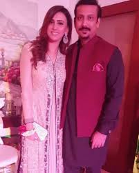 See what madiha naqvi (madihakousar512) has discovered on pinterest, the world's biggest collection of ideas. Beautiful Pictures Of Faisal Sabzwari With His Wife Madiha Naqvi