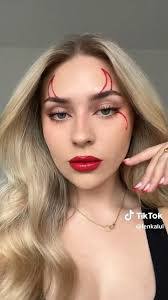 Shakira Harris's Instagram, Twitter & Facebook