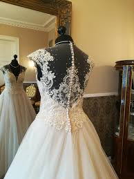 Weitere ideen zu braut, kleider, hochzeitskleid. Kollektion Palais Blanc Brautkleider Herrenanzuge Facebook