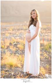 Pin On Maternity Photography