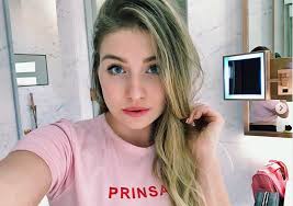 Februar 1993 (28 jahre alt). Bibisbeautypalace Bibi Der Kunffige Youtube Star 1vor2 De