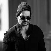Nació el 19 de enero de 1964 en la localidad latinoamericana de antigua, en guatemala; Ricardo Arjona Music Videos Stats And Photos Last Fm