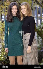 She is internationally known for her performance of lila cerullo in the television series my brillant . Margherita Mazzucco Und Gaia Girace In Meinem Brillanten Freund 2018 Originaltitel L Amica Geniale T2 Un Mal Nombre Credit Hbo Rai Wildside Album Stockfotografie Alamy