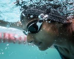Aller A La Piscine Enceinte Comment Gerer La Natation Pendant La Grossesse