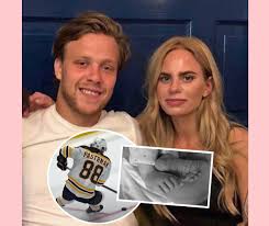 Pastrnak and his girlfriend rebecca rohlsson began dating in july 2018. Nhl Star David Pastrnak Announces The Tragic Death Of His Newborn Son 6 Days After Birth Cookislands News