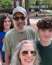 Beth Lackey (@etlackey) • Instagram photos and videos