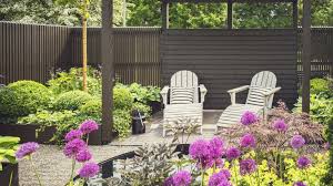 Landscaping a small front yard may seem daunting at first, but breaking it down into logical steps makes it much more manageable. 20 Garden Fence Ideas Cheap Colorful Designs To Fence Off Your Outdoor Space Real Homes