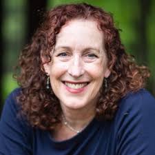 In 2020, I set a goal that at the time I secretly didn't believe was  possible: I am location agnostic, living and working abroad by 12/31/2023.  As of October 2022, that goal