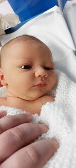 Carla Sikes, mum of baby Ethan, is grateful for the care and support they  received when Ethan was born at 27 weeks', after having in-utero surgery at  24 weeks' to close his