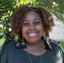 Shelby Schmitt's Instagram, Twitter & Facebook