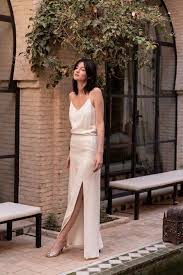4.5 out of 5 stars. 25 Casual Bridal Outfits You Ll Definitely Love Weddingomania