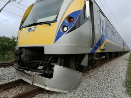 Mulai 1 februari 2017, semua perjalanan kereta api ets termasuk perkhidmatan ets platinum antara kl sentral dan butterworth akan memakan masa lebih dari 4 jam. Kl Bound Ets Train Delayed After Ramming Into Monitor Lizard