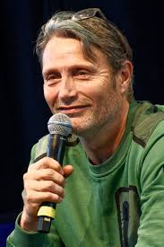 Mads Mikkelsen — Wikipédia