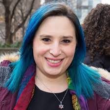 Hannah Simpson's Instagram, Twitter & Facebook