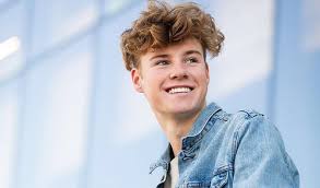 How much is Aidan Rowley's Net Worth as of 2022?