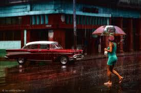 The rain falling on the roof woke me up. Una Lluvia Foto Bild Regen Kuba Havanna Bilder Auf Fotocommunity