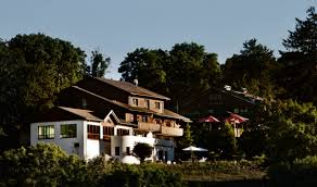 Fernab von alltäglichem lärm, fernab von zu viel. Home Lothar Mai Haus