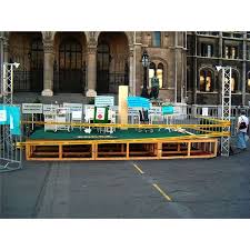 If you like to play music on your cell phone you'll find lots to love about this wooden phone amplifier. How To Build A Wooden Poduium For A Temporary Event Bright Hub Engineering