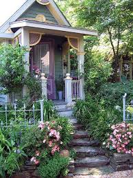 The Gardener S Cottage Ohh This Little Cottage Is Beyond Gorgeous The Garden Incredibly Beautiful Cute Cottage Storybook Cottage Cottages And Bungalows