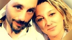 En la siguiente tabla, se pueden comprobar tanto los períodos cotizados necesarios para jubilarse como la edad que le correspondería en el caso de una jubilación total. Hrdxib L8fsjdm