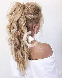 In Diretta Dal Giardino Alloro Laurus Nobilis Sotto La Neve Buongiorno Giard In 2020 Long Hair Styles Braided Hairstyles Updo Curly Hair Styles