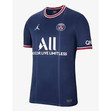 Ce nouveau maillot third du psg est le produit phare de la 4ème collection jordan x psg incluant également des sneakers, survêtements, sweats à capuches et casquettes. Maillot Psg Enfant Rose Cdiscount