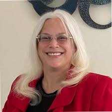 Grateful to be able to keep refining and expanding my skills in a trying  time for the industry! 😀