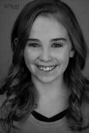 Victoria Bingham's Instagram, Twitter & Facebook