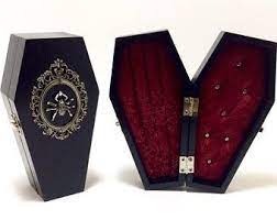 Coffin Ring Box Gothic Jewelry Box Coffin Engagement Ring Etsy Gothic Jewelry Diy Gothic Jewelry Gothic Jewelry Rings
