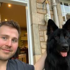 Richard Mincher's Instagram, Twitter & Facebook